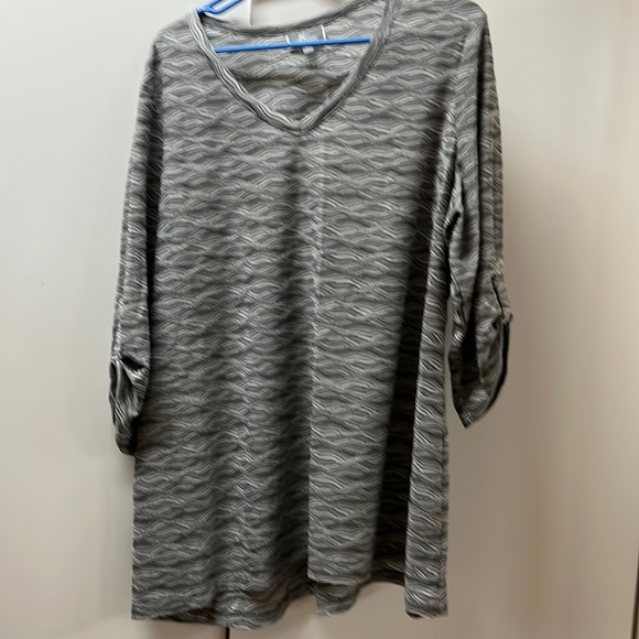 Tunic top - Picture 1 of 4